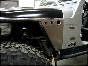 CJ5 - V6 4.3 Vortec-side_tube_fenders_1.jpg