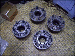 F75 on rocks!!!-cubos-com-parafusos.jpg