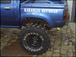 HILUX BOMBER by CARASUJA MONSTERS-s2020012.jpg