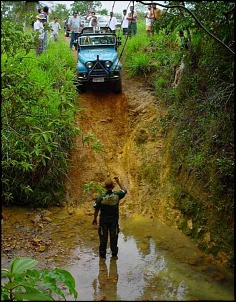 JEEP CJ5 - Vida Bandida-2-trilha-2003-f9.jpg