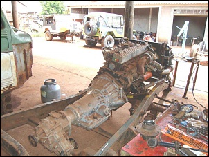 Tarja Preta - Rural 1971-107-chassis-trem-de-forca-02.jpg