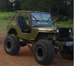 Lata-de-Lixo...-jeep-v8.jpg