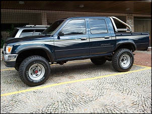 Toyota HILUX CD 1995-hilux-lateral.jpg