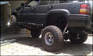 Zj v8 =&gt; g. Cherokee 7&quot;lift kit-imag0088.jpg