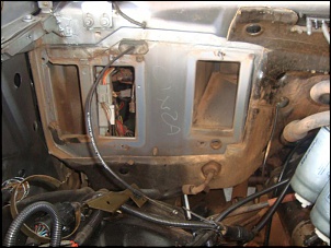 F1000 4x4 - Milona-manut-ac-4-.jpg