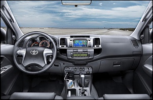 Uma &quot;Nega&quot; gostosa,macia e rapidinha!-2012-toyota-hilux-3.jpg