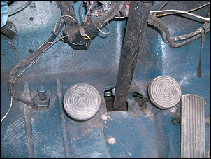 CJ5 - Quase raridade-08_pedais_646.jpg