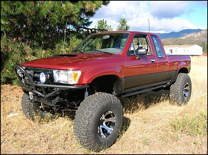Toyota Hilux SRV 02'-resize6.jpg