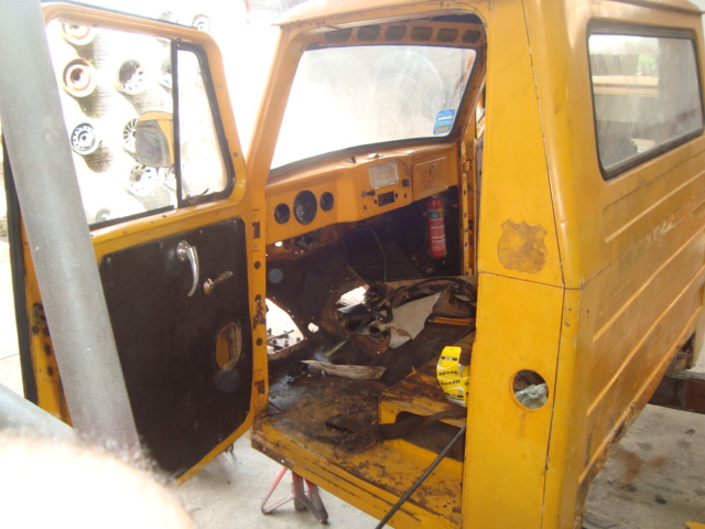 Ford F75 4.9i CE - Jaby - Reforma em andamento...-dsc04741.jpg