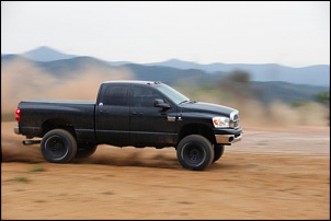 Dodge Ram 2500 - BullyDog 465cv, lift 6'', pneus 37'', etc.-c-pia-de-ram-2500-big-horn-12-.jpg