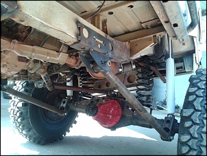 Samurai Speedporco - Suspensao FASE II - 4link + eixos de Hilux-20130928_102119.jpg