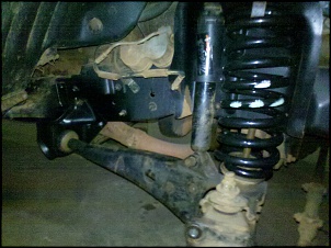 F1000 4x4 XL 97/97 - A Mclaren-troca-suporte-e-molas-10-.jpg