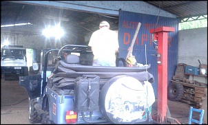 Jeep 4 x 4 CJ5 1958 - TRANCA TRILHA-gaiola.jpg