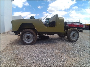 Jeep Willys 1962-8.jpg