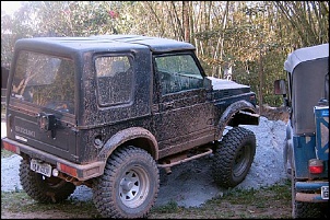 Suzuki Samurai - Raphaelmacae-samuca-inclinando....jpg