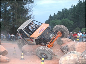 KALANGO 4x4-EVO II-pedras-2.jpg
