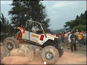 KALANGO 4x4-EVO II-pedras-8.jpg