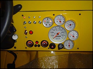 BoB - CJ5 '65-painel-dia.jpg