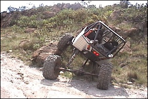 KALANGO 4x4-EVO II-na_pedra_6.jpg