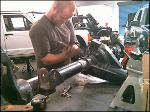 -preparacao-eixos-troller-003.jpg