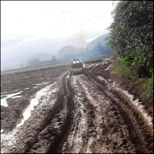 gaiola off road 4x4 com 2 caixa-534885_328222347264353_754638722_n-1-.jpg