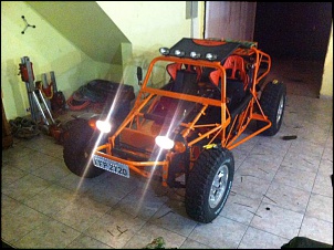 Gaiola Colella com IRS + Cambio de Kombi Diesel + AP 1.6 Flex-farol-gaiola.jpg