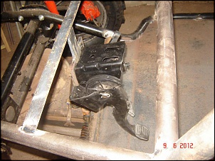 Pedaleira suspensa em Baja e Gaiola-dsc00534.jpg