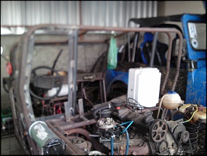 Mais uma 4x4...-p12-08-13_07.26-01-.jpg