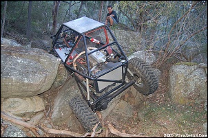 Gaiola Motor V8-aci.jpg