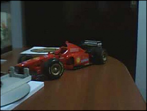 -f1_890.jpg
