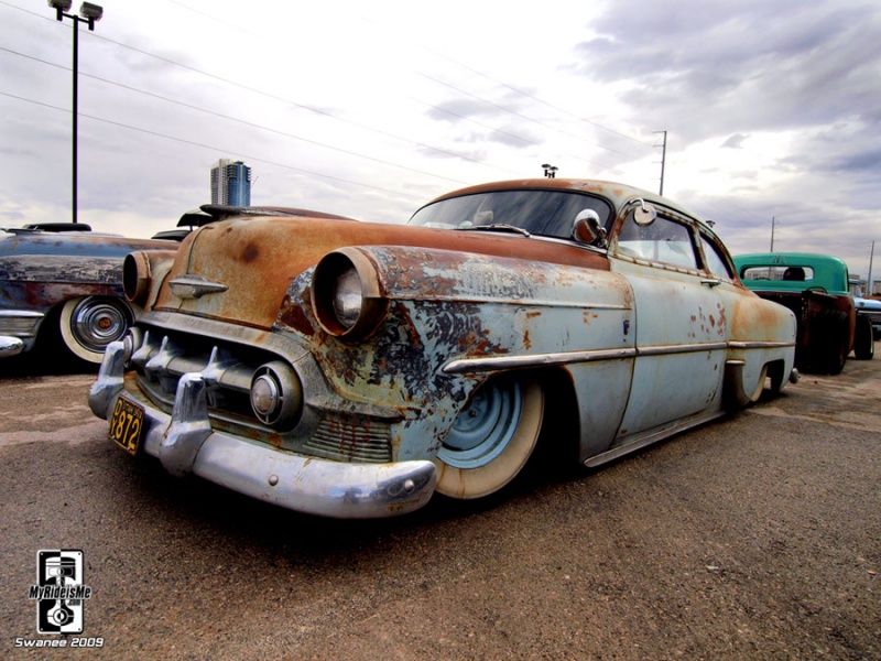 -rusty-old-future-rat-rod.jpg
