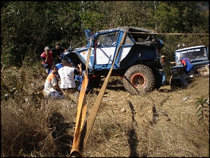Monster - fotos do resgate-trabalhando.jpg