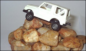 Capotamento do meu Samurai-samurai_-_rockcrawling_001.jpg