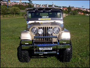Suporte Farois no qdro CAPOTA-jeep_equipado_02_204.jpg