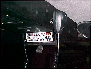 Console entre os bancos-cobra_mic_holder.jpg