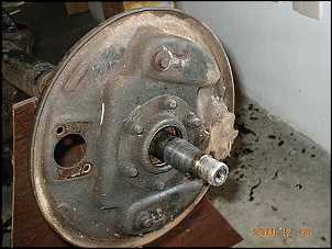 CJ5 1961 - Eixo Flutuante - Enfer-03f-protetor-do-retentor-.jpg