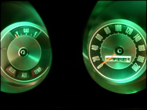 Velocimetro Radioativo-painel-com-leds.jpg