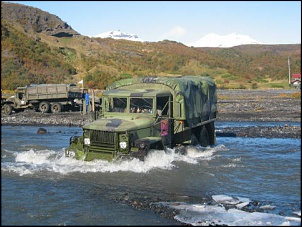 Ferro velho militar.-reo-1968.jpg