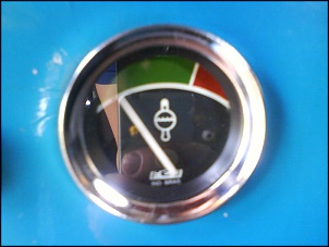 Marcador de temperatura e de gasolina de Jeep-dsc00415.jpg