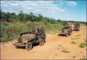 -vte-csr-1-4ton-4x4-jeep-willys-cj5c-28-bib_meados-dos-anos-90-2.jpg