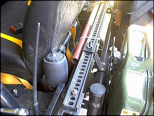 Tanque da Kombi no CJ5-banco2_942.jpg