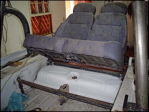 -7322d1101829704-banco-traseiro-do-mercedinho-tanque3_692.jpg