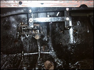 Pedaleira suspensa detonando painel-2.jpg
