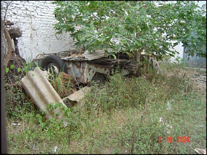 Triste fim para um CJ6.....-jeepsucatao2_452.jpg
