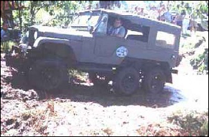 Willys CJ - Chimbica 6x6-jeep6x6.jpg