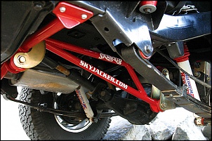 Barra Anti-axle-warp!!!!!-traction-bar-skyjacker.jpg