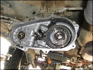 Cherokee Sport-11transfercaserearremoved.jpg