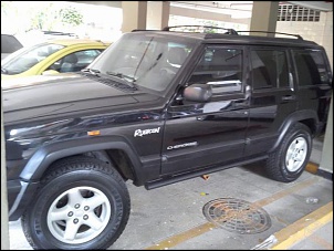 Cherokee Sport-jeep1.jpg