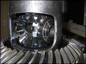 Cherokee XJ 99: rejuvenescimento-diferencial_tras_rolam_012.jpg