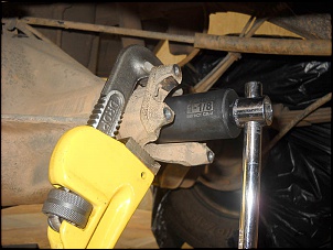 Cherokee XJ 99: rejuvenescimento-diferencial_tras_rolam_019.jpg